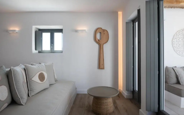 Kosmitis Suites & Villas