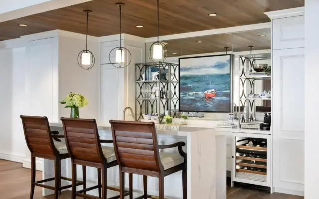 Rosewood Bermuda