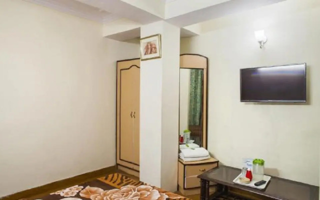 Hotel Himani Premium