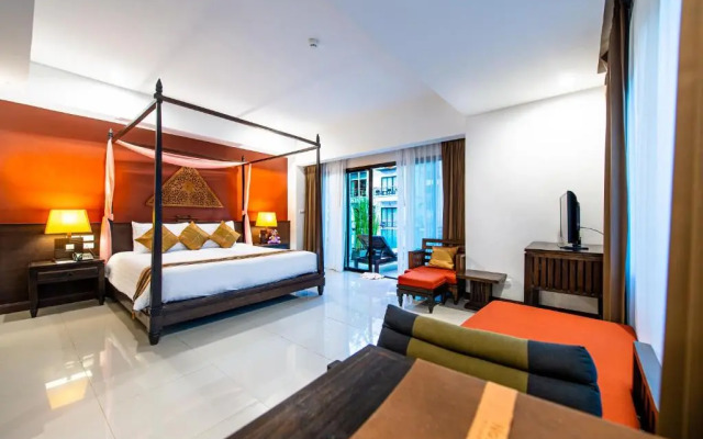 Navatara Phuket Resort