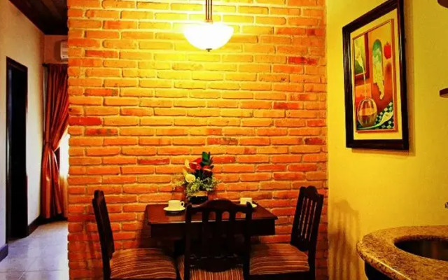 Boatique Hotel and Marina - Hostel