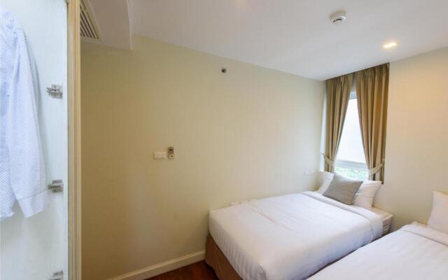 Sabai Sathorn Service Apartment