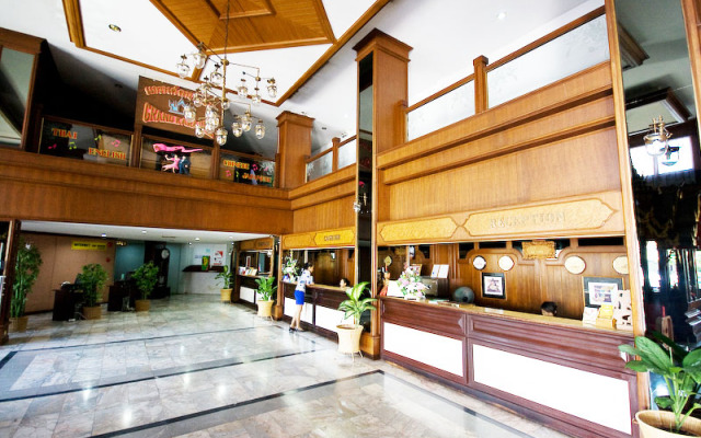 Ayutthaya Grand Hotel