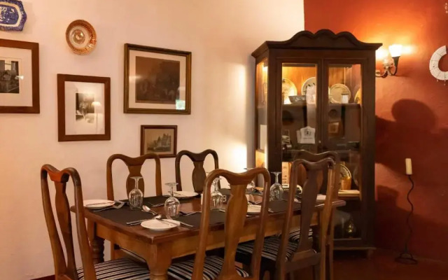 Mount Meru Game Lodge