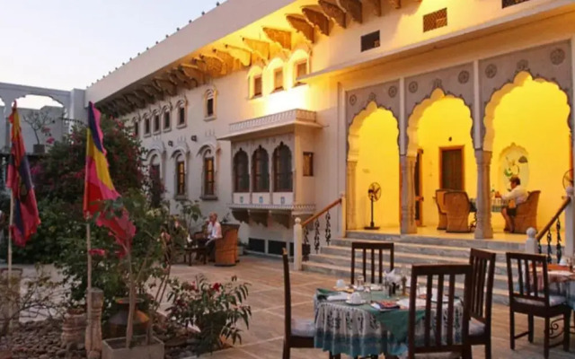 Dera Mandawa Hotel