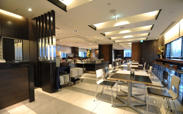 Apa Hotel Osaka Higobashi Ekimae Hotel