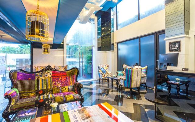 Hotel Clover Asoke
