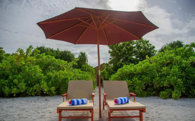 Paradise Hondaafushi Island Resort & Spa
