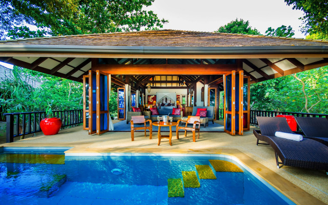 Koh Jum Beach Villas