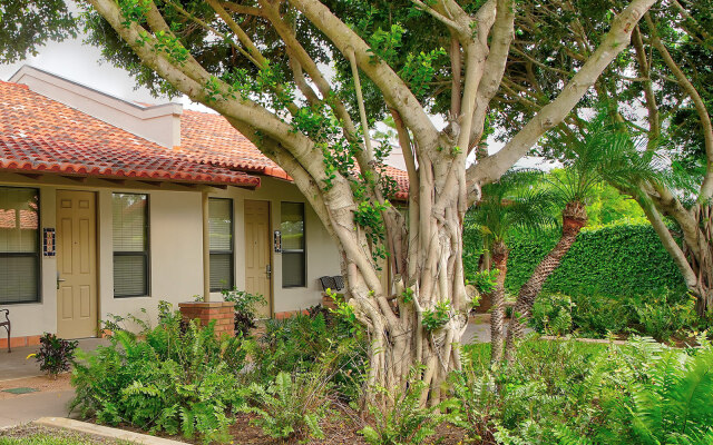The Bungalows on Shary