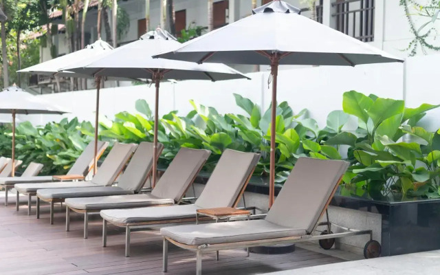 Woodlands Suites Serviced Residences