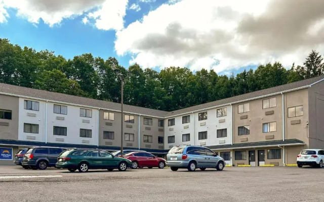 Suburban Studios LaVale-Cumberland