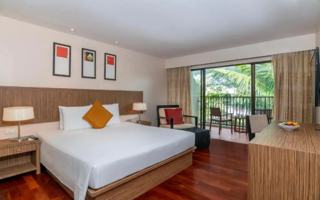Holiday Inn Resort Phuket Surin Beach, an IHG Hotel
