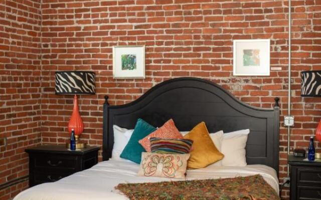 Lancaster Arts Hotel