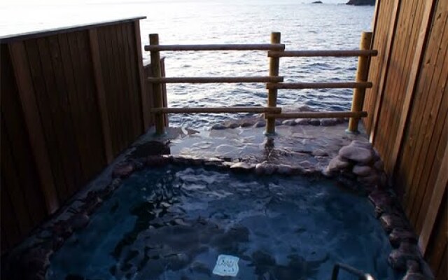 Dougashima Onsen Minsyuku Yasumiso