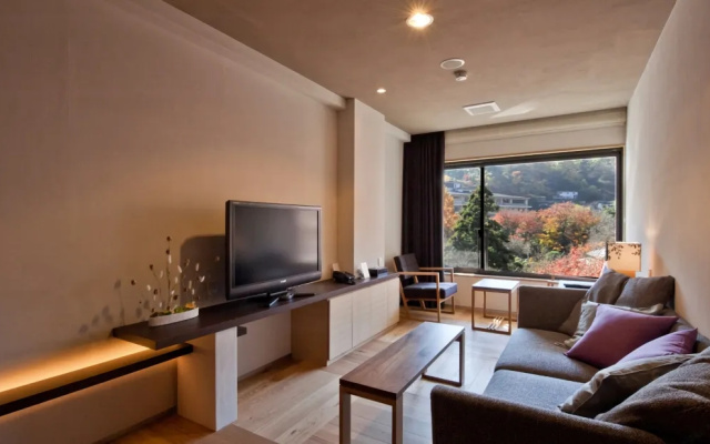 Modern Japanese-Style with Semi-Open-Air Hot Spring Bath Twin room (트윈 침대 2개) 사진 2