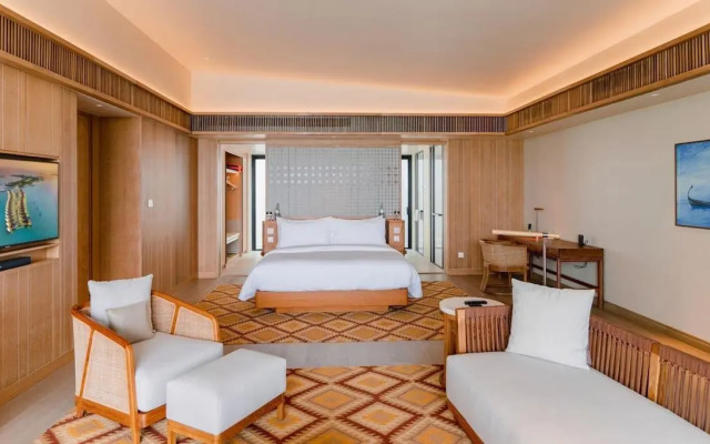 Kuda Villingili Resort