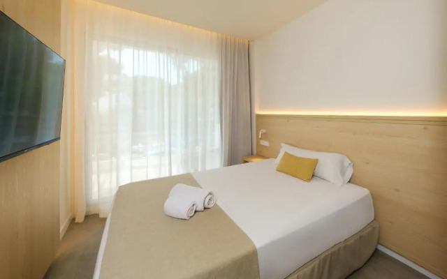 Hotel Cabot Cala Ferrera