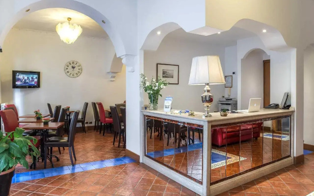 Hotel Caracciolo