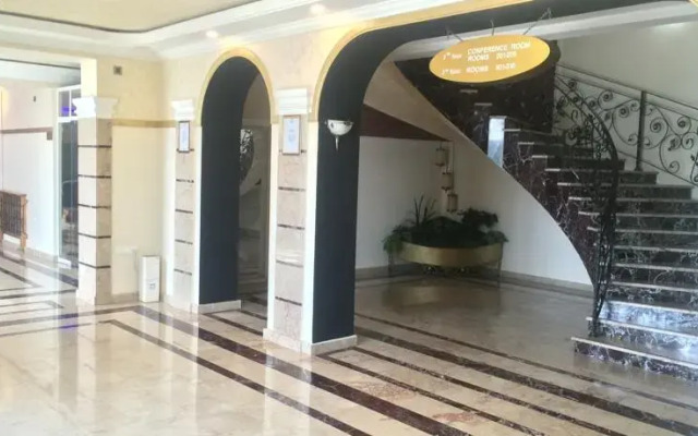 Neapol Hotel