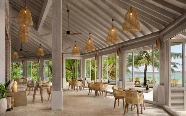 Anantara Veli Maldives Resort