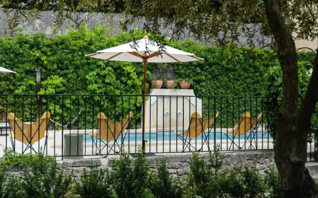 Le Moulin, Lourmarin, a Beaumier hotel