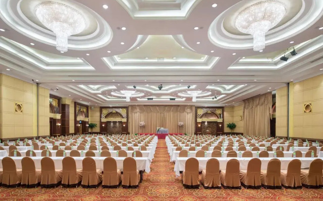 Prince Suites Residence Managed by Prince Palace