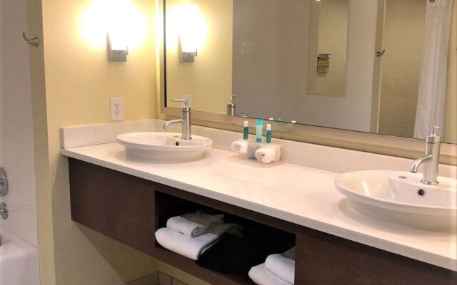 Holiday Inn Express Indianapolis - Fishers, an IHG Hotel