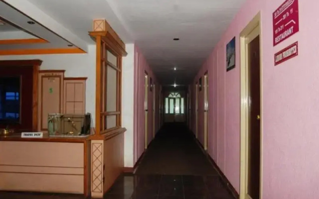Royal Hotel
