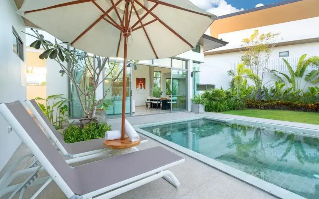 Escape Villas at Shambhala Grand
