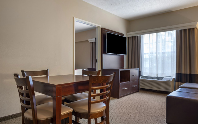 Comfort Suites near Penn State - State College, PA