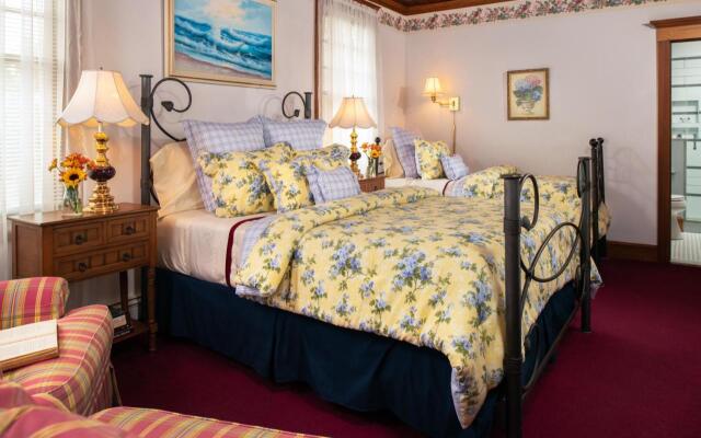 The Palmer House Inn