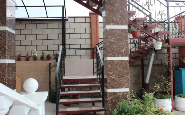 Elite Guest House