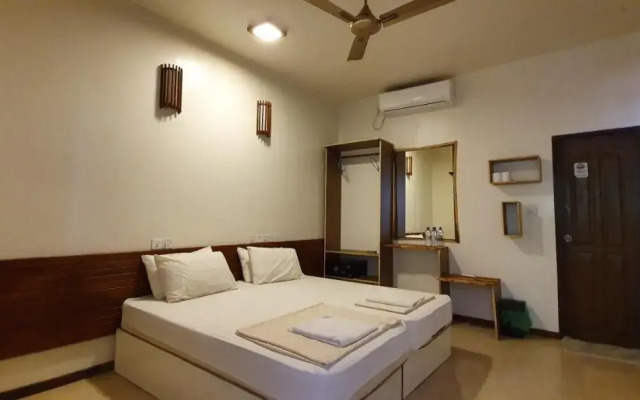 Surf Deck Guest House