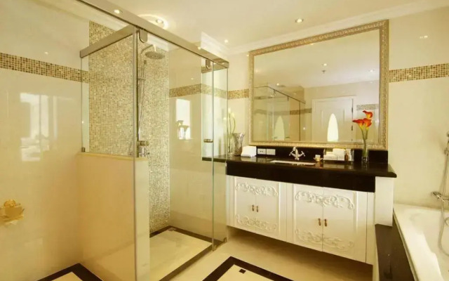 LK Miracle Suite