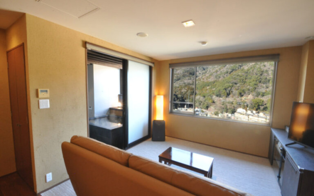 Japanese-Western Style Kaze no Tachi Open-Air Bath Twin Top Floor room (트윈 침대 2개) 사진 4