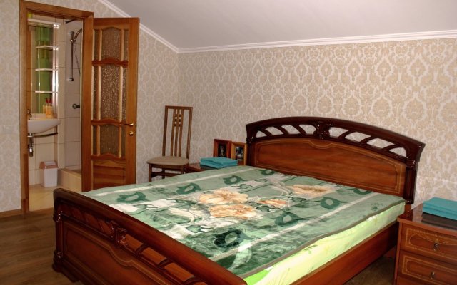 Na Rybatskoy Guest House