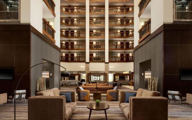 Minneapolis Marriott Northwest Hotel & Conference Center