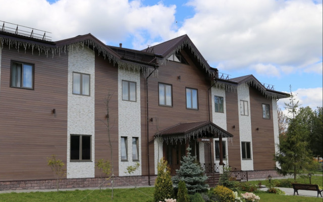 Grand Usadba Hotel