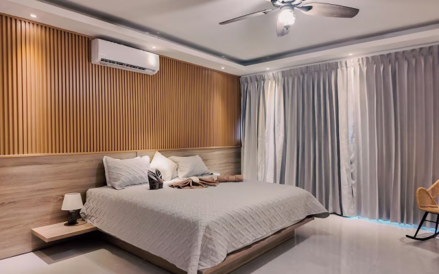 Soficu Hotel On The Beach