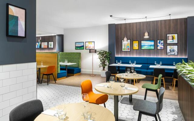 Holiday Inn Leicester by IHG