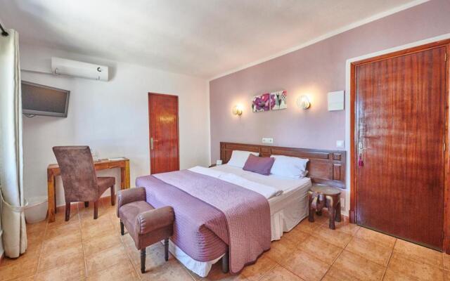 Ceiba Maria Cala Dor Hotel