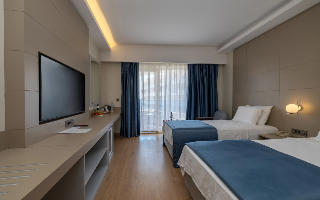 Azure By Yelken Hotel - All Inclusive