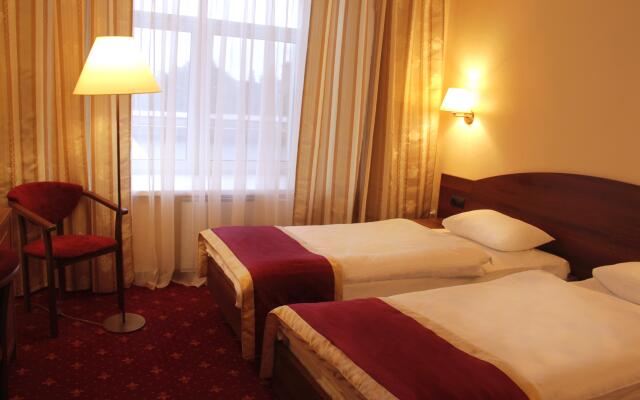 Rossiya Hotel