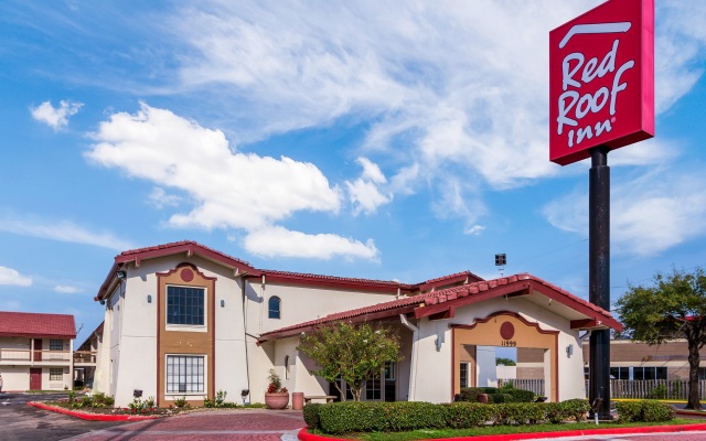 Red Roof Inn Houston East – I-10