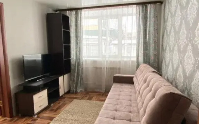 Na Dzerzhinskogo 6 Apartments