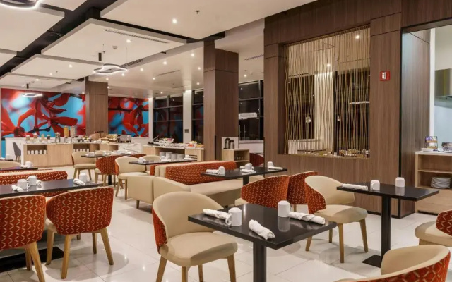 Courtyard by Marriott Panama Metromall