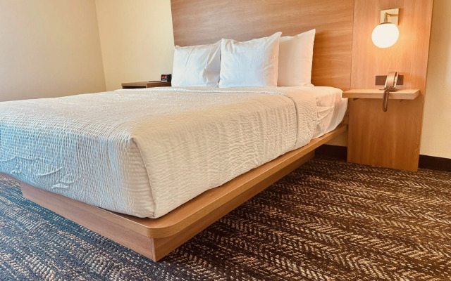 Ramada by Wyndham Merced