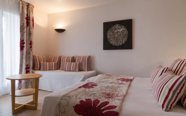 Val Baussenc, The Originals Relais