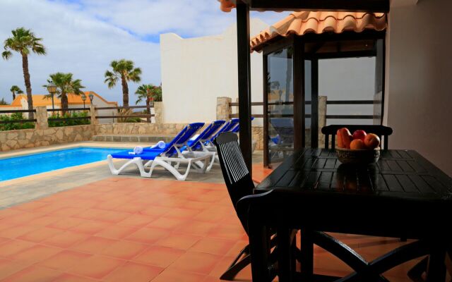 Vip Villas - Caleta Dorada